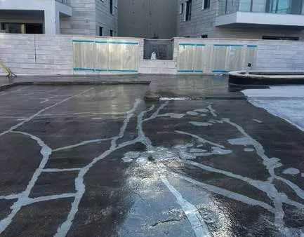 חניון עילי